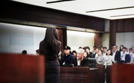 How Criminal Defense Attorneys Can Better Manage 50+ Cases at Once